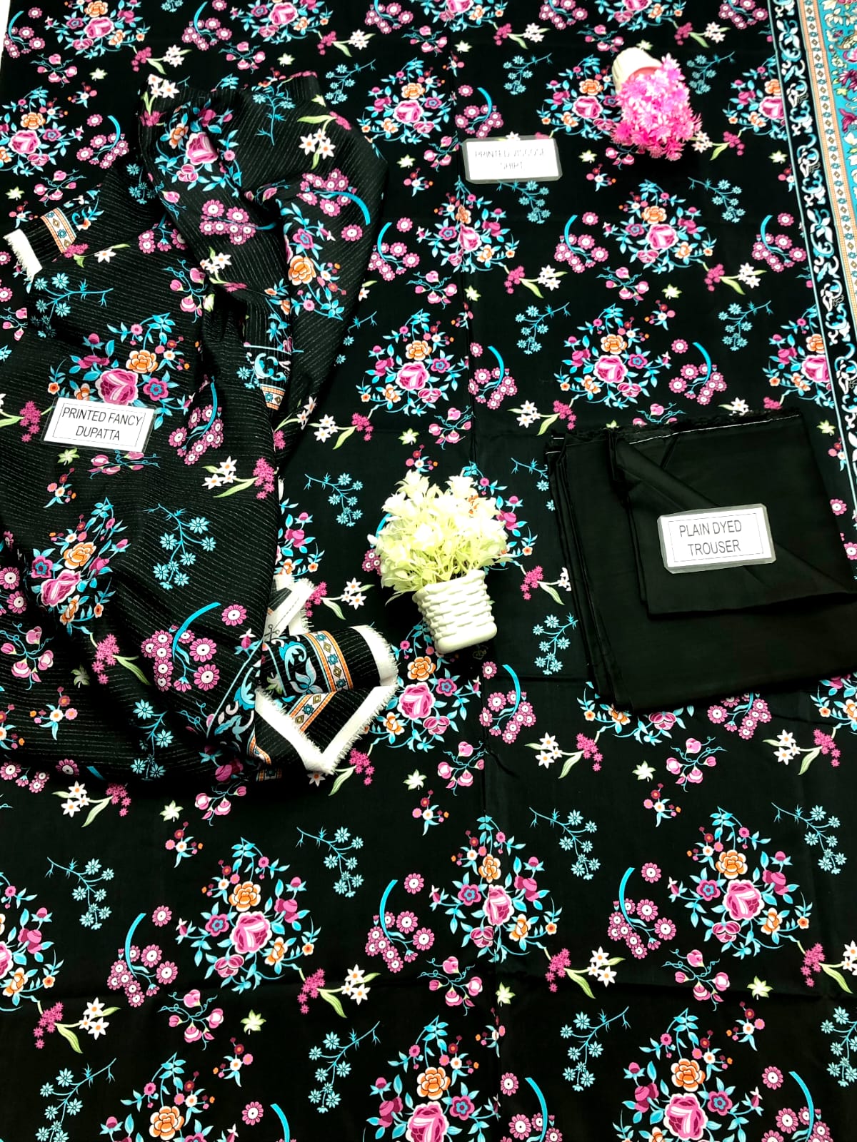 Khaadi Viscose Unstitched L 3 Pieces Casual Wear | Winter 23